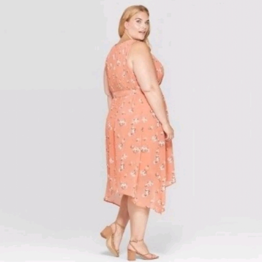 Peach Floral Shark Bite Dress with Tiny Pleats - NWT